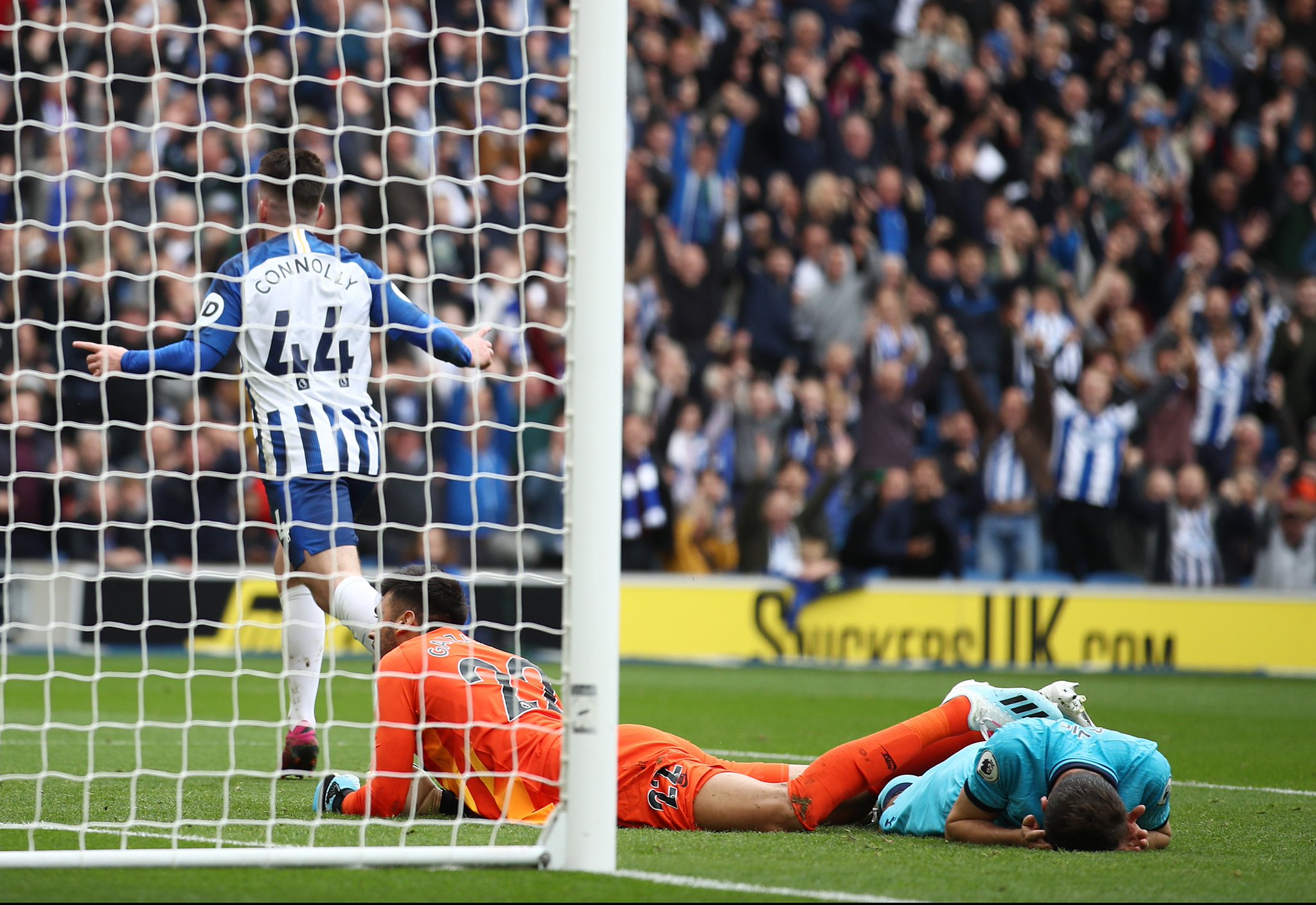 尽管科莫的 尽管科莫的